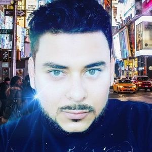 Meet your Posher, Roberto